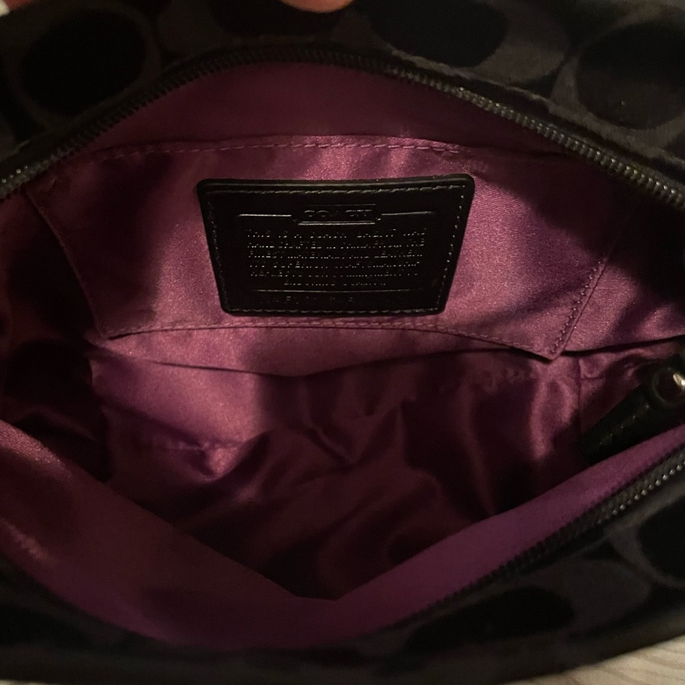 𝘔𝘪𝘯𝘪 𝘊𝘢𝘳𝘭𝘺 𝘗𝘶𝘳𝘴𝘦🖤 - Picture 6 of 10